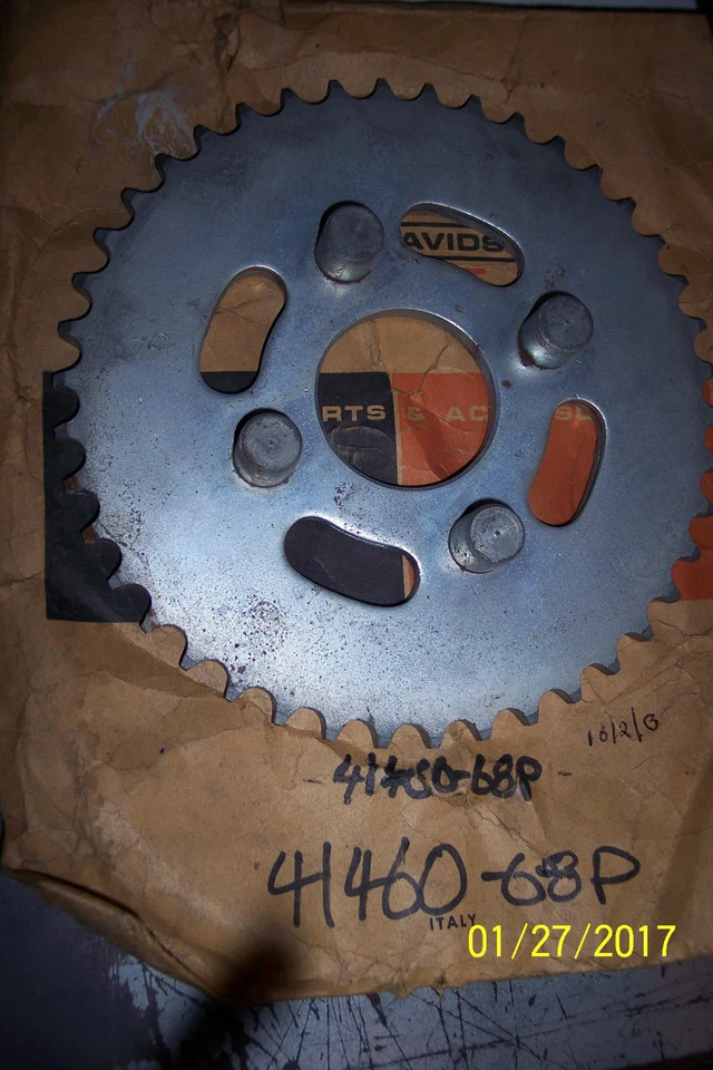 Piñón de rueda Harley Davidson 42 T Aermacchi Rapido ML125/BAJA, MSR100 41460-68P Foto 1 de 2