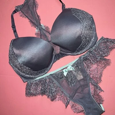 Victoria's Secret Racerback 32D JUEGO SUJETADOR S panty GRIS AZUL encaje lazo MUY SEXY Foto 1 de 4