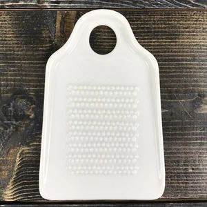Vtg Porcelain Hand Grater 5 1/2" Parmesan Cheese Garlic And More Grater - Picture 1 of 7