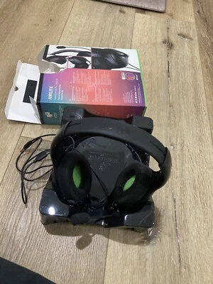 Auriculares estéreo inalámbricos para juegos PDP LVL50 para Xbox (048-025-NA-BK) Foto 1 de 4