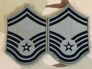 Par de sargentos maestros senior de rango de la Fuerza Aérea de los Estados Unidos talla pequeña - Imagen 1 de 2
