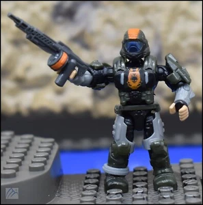 HALO MEGA BLOKS CONSTRUX ODST THRONE DROP POD OPERATION MINI FIGURE FDY37 - Picture 1 of 6