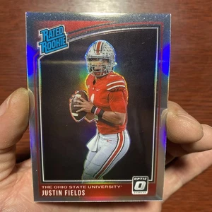 2021 Justin Fields Optic Chronicles Rated Rookie #202 Silver Prizm Holo c607 - Foto 1 di 9