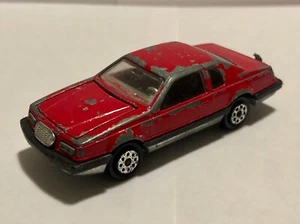 Majorette Ford Thunderbird modello rosso pressofuso - Foto 1 di 5