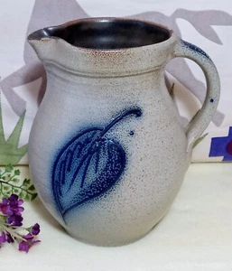 VINTAGE 8" Redwing Pottery Pitcher~ Salt-Glazed Cobalt Blue Leaf~Incised 1998 MC - Picture 1 of 11