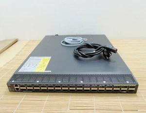 Cisco UCS-FI-6332-U 1RU Fabric Interconnect 32 QSFP+ 8p Active License 1x AC PSU - Bild 1 von 1