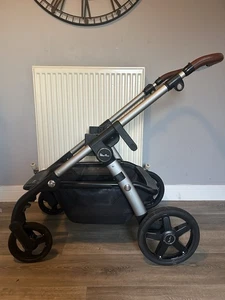 Newest Style Silver Cross Wave Chassis / Frame Wheels And Basket - Picture 1 of 4