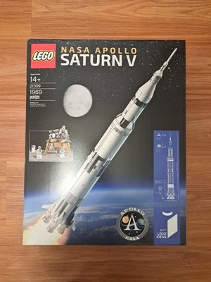 New Unopened Lego Nasa Apollo Saturn V Rocket - Image 1 of 2