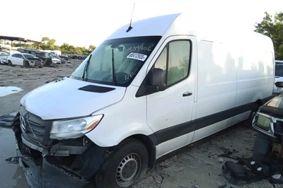 2023 Mercedes-Benz Sprinter 2500 2.0L Engine OEM 162K Miles - LKQ433745729 - Image 1 of 4
