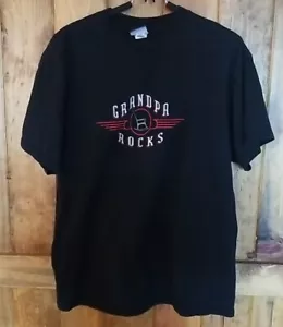 Großes Vintage T-Shirt bestickt Opa Rocks schwarz - Bild 1 von 6
