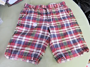 BROOKS BROTHERS MENS BERMUDA SHORTS SZ 34 RED PLAID BAIRD McNUTT IRISH LINEN #75 - Picture 1 of 5