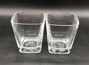 Crown Royal Glass Set de 2 rocas de bola baja en relieve barra de vaso par cuadrado pesado - Imagen 1 de 3