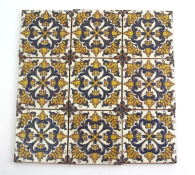 9 Stück Relief-Fliesen 10x10 Motiv: Barock blau/gelb [22-06-03] - Bild 1 von 4