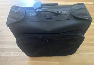 Briggs and Riley Baseline 24” Wardrobe U78 Rolling Wheeled Garment Black - Picture 1 of 14