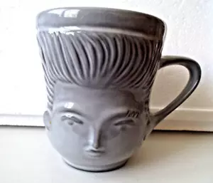 ***JONATHAN ADLER Ceramic MUG Two Faces male female signed gray!! - Picture 1 of 8