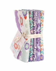 TILDA LAZY DAYS FABRIC Fat quarters x 8 bundle 100% Cotton Quilting Patchwork - Picture 1 of 11