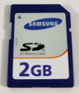 Samsung Carte Memoire SD 2 Gb pour Nintendo Wii 3DS Envoi rapide et suivi - Photo 1/2