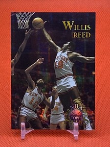 1996 Topps Atomic Refractor Willis Reed #37 Excellent Condition