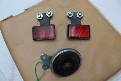 1990 KAWASAKI ZR550 ZEPHYR (#378) SINAL DE BUZINA COM REFLETOR TRASEIRO ESQUERDO DIREITO  - Imagem 1 de 4