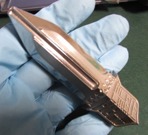 1970 Cadillac Deville Front Fender Crest Badge Emblem Right SIDE ONLY 1496308 - Picture 1 of 6