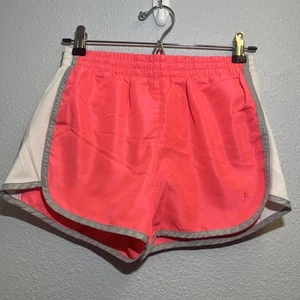 🔥DANSKIN NOW gefütterte rosa Damen-Sportshorts Größe Small (4-6) - Bild 1 von 6
