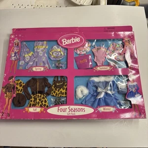 Barbie 1999 vintage paquete de regalo de moda Four Seasons - Imagen 1 de 2