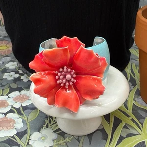 Adorned Crown Jewelry assemblage enamel salmon flower on teal cuff bracelet - Picture 1 of 11