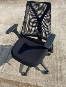 Herman Miller Bürostuhl schwarz Sayl - Bild 1 von 3