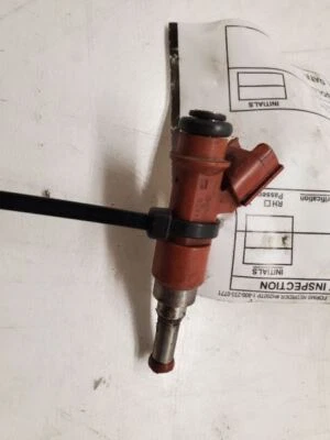 Toyota Sienna LE, Fuel Injecto EFI, 2005-2015, 3.5L-V6, 2GRFE, 23209-0P040 - Изображение 1 из 4