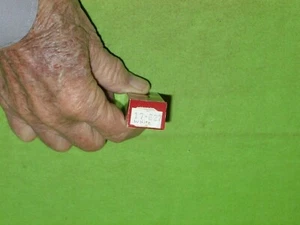 VTG OEM NEW WENGER SWISS EXE KNIFE 17-627 WHT EMPTY BX ONLY W/CR/USE/WAR/FLD OUT - Picture 1 of 2