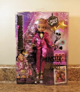 Monster High Clawdeen Wolf Fashion Doll Set in Monster Ball Party Fashion NEW - Picture 1 of 4