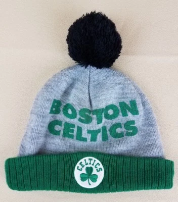 Boston Celtics NBA Sombrero Tejido con Puños Boston CELTICS Por Adidas Pom Talla Niños 4-7 Foto 1 de 4