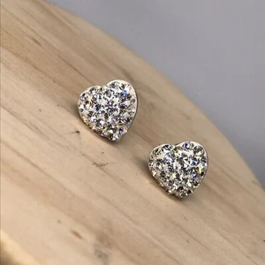 925 Sterling Silber Liebe Ohrringe in Herzform mit funkelnden weißen Steinen - Bild 1 von 9