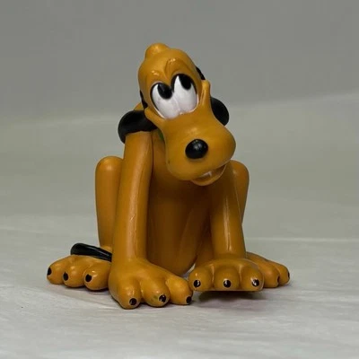 Фигурка собаки Disney Pluto Mickey Mouse Minnie's Pet Shop - Изображение 1 из 4