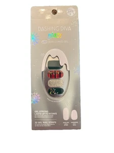 Dashing Diva Glaze LED Semi-Cured Gel Nail Strips, Victorian Plaid Christmas - Picture 1 of 2