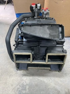 2008 2009 2010 2011 2012-2015 Audi R8 AWD HVAC Heater Blower Motor Fan Assembly - Picture 1 of 13