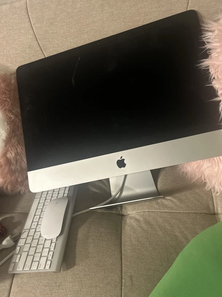 Apple iMac A1419 27" Late 2013, I5 3.2GHz, 8GB RAM, 1TB HDD, GT 755M Graphics - Image 1 of 1