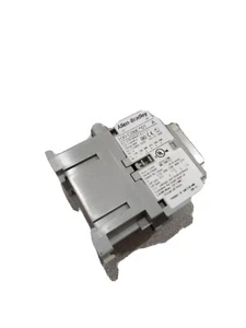 100-C09E 01 A ALLEN BRADLEY IEC/EN 60947-41/5-1 - Picture 1 of 3