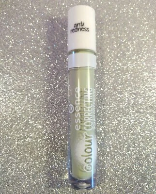 Corrector líquido corrector de color ESSENCE 30 verde pastel anti enrojecimiento Foto 1 de 2