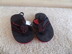 Toddler Boys Flip Flop Sandals Size 7/8 NEW - Picture 1 of 3