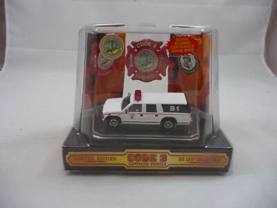 Code 3 Diecast Chevrolet Suburban Virginia Beach FD NIB 1:64 12368 - Image 1 of 4