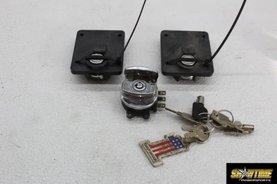 07 Harley-Davidson Heritage Softail FLSTC ALFORJA DE CARGA LATERAL TAPA DE GAS BLOQUEO DE LLAVE Foto 1 de 4