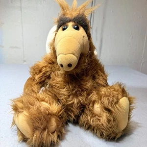 Vintage ALF Stuffed Animal — 1986 Coleco / Alien Productions Plush 18-inch - Picture 1 of 7