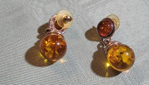 Vintage Sterling Silver REAL Honey Baltic Amber Dangle Pierced Earrings - Picture 1 of 2