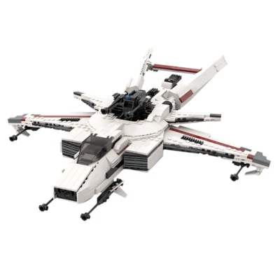 MOC: Small Combat Space Ship Medium Fighter from Video Game 900 Pieces DIY - Image 1 of 4