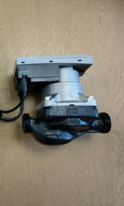 Daikin 5010236 5040053 Heating Pump Water Wilo Yonos Para RS15/7.0 - Picture 1 of 4