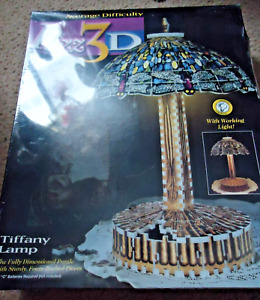 Vintage Hasbro Tiffany Lamp 3D Puzzle NEW AND SEALED Puzz3D w/working light Cool