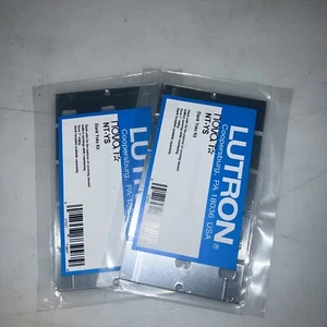 LOTE DE 2 NUEVOS KIT DE YUGO DE PLACA DE PARED EN BLANCO LUTRON NT-YS - Imagen 1 de 3
