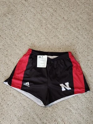 Pantalones Cortos de Pista Adidas University Nebraska Cornhuskers M Forrados Negros Nuevos con Etiquetas  Foto 1 de 4