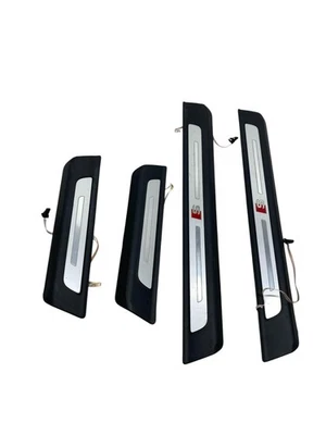 2019-2024 AUDI Q8 FRONT & REAR ILLUMINATED SILL SCUFF PLATE TRIM COVER PANEL SET — 第 1/4 张图片